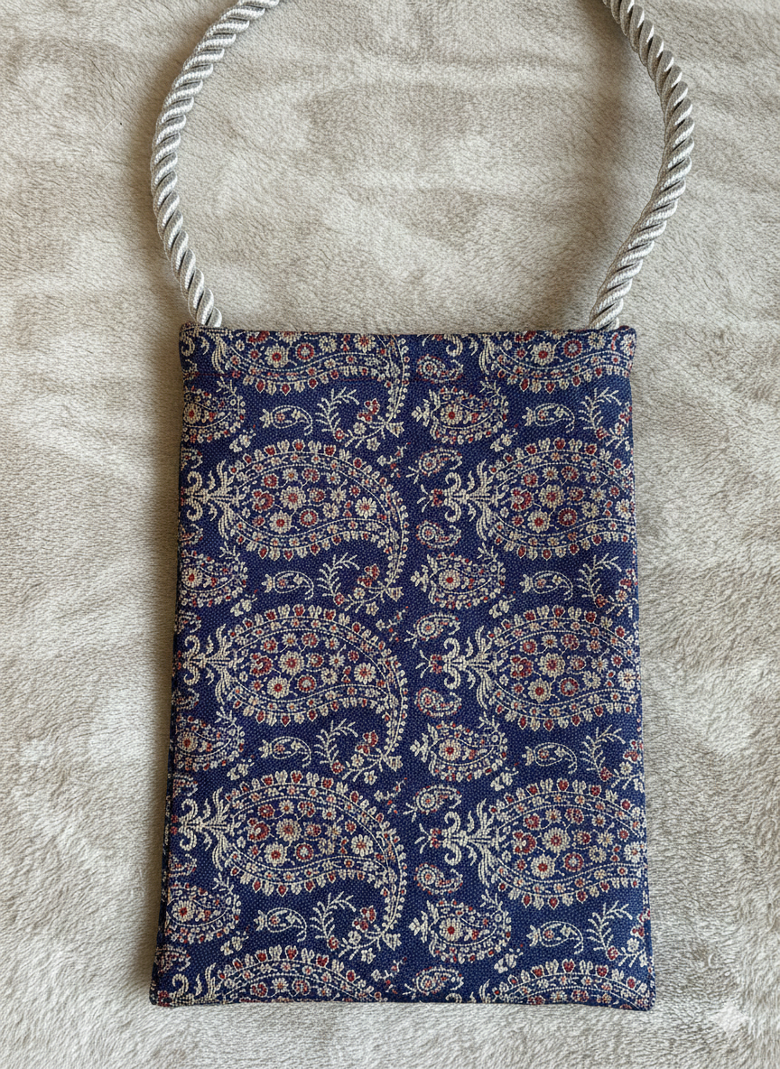India's Evening iPhone bag (Sold out)